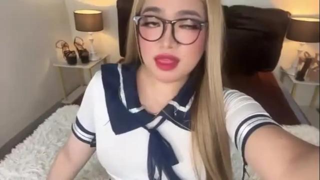 Image 10 of almirablont13 Stream on Chaturbate on 27 days ago