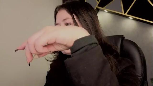 Image 3 of almma_ Stream on Chaturbate on 1 month ago