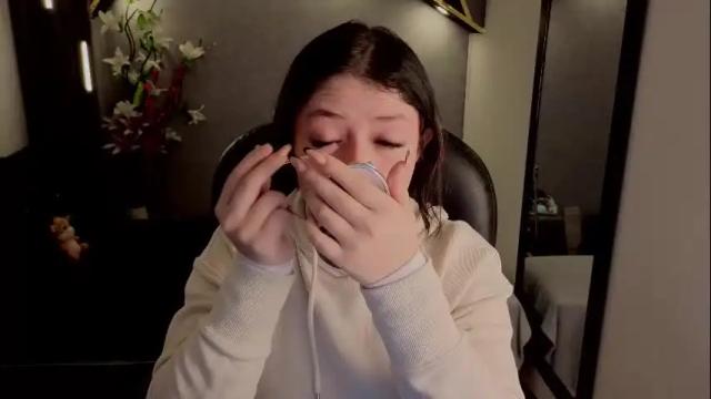 Image 6 of almma_ Stream on Chaturbate on 1 month ago