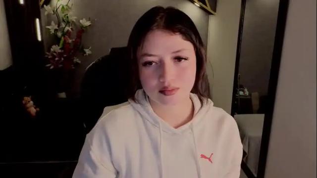 Image 7 of almma_ Stream on Chaturbate on 1 month ago