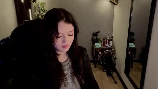 Image 7 of almma_ Stream on Chaturbate on 1 month ago