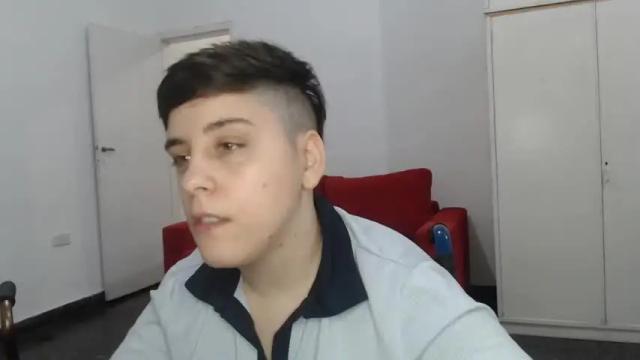 Image 2 of almondonwheels Stream on Chaturbate on 14 months ago