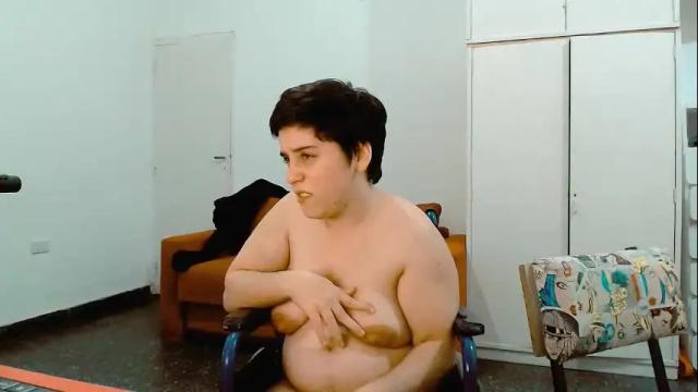 Image 11 of almondonwheels Stream on Chaturbate on 16 days ago