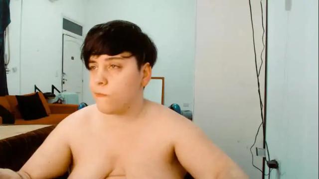 Image 2 of almondonwheels Stream on Chaturbate on 1 month ago