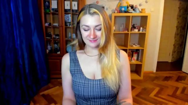 Thumbnail 1, almoramee's Stream at Chaturbate, 26 months ago