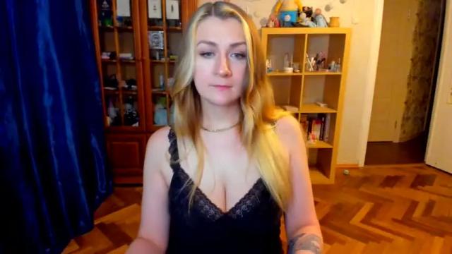 Image 6 of almoramee Stream on Chaturbate on 26 months ago