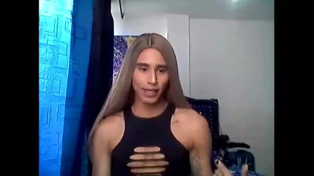 Image 8 of alogenotwink Stream on Chaturbate on 19 months ago