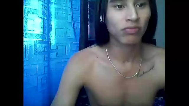 Image 3 of alogenotwink Stream on Chaturbate on 19 months ago