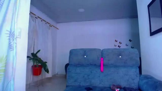 Image 12 of alondra_bigcockxxx Stream on Chaturbate on 13 months ago