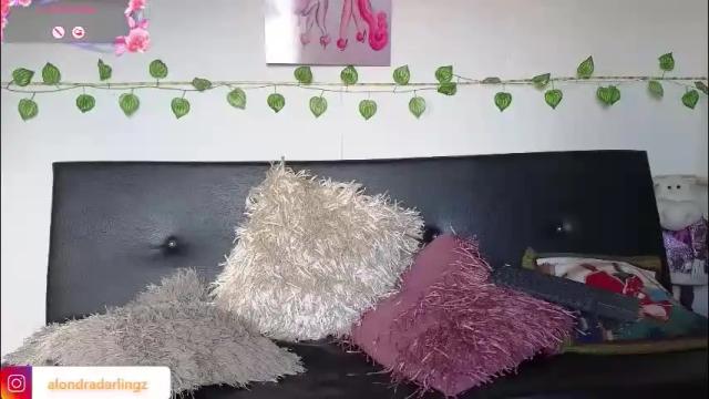 Image 6 of alondra_darling Stream on Chaturbate on 1 month ago