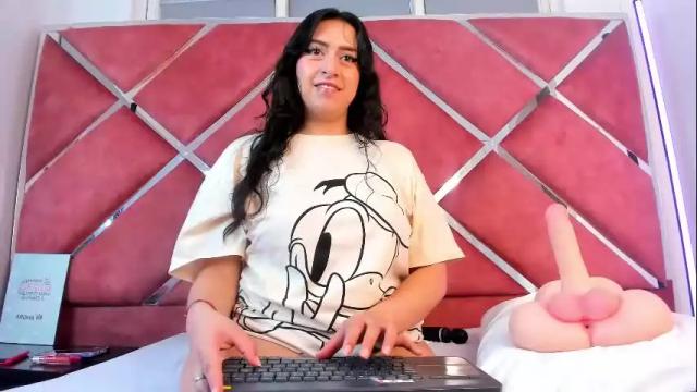 Image 2 of alondramendez Stream on Chaturbate on 1 month ago
