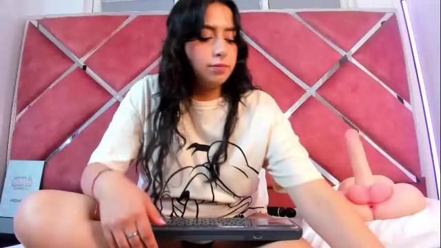 Image 3 of alondramendez Stream on Chaturbate on 1 month ago