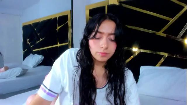 Image 8 of alondramendez Stream on Chaturbate on 10 days ago