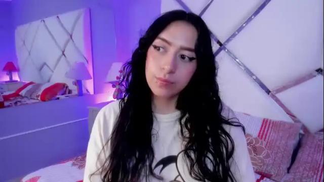 Image 7 of alondramendez Stream on Chaturbate on 16 days ago