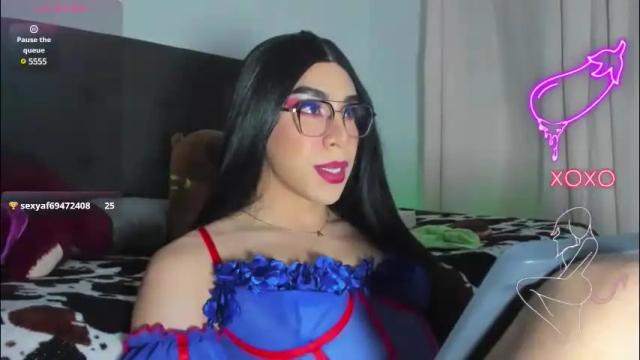 Image 6 of alonehazel Stream on Chaturbate on 2 months ago