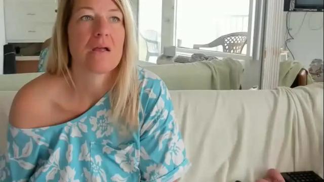 Thumbnail 1, alphakittyxxx's Stream at Chaturbate, 1 month ago