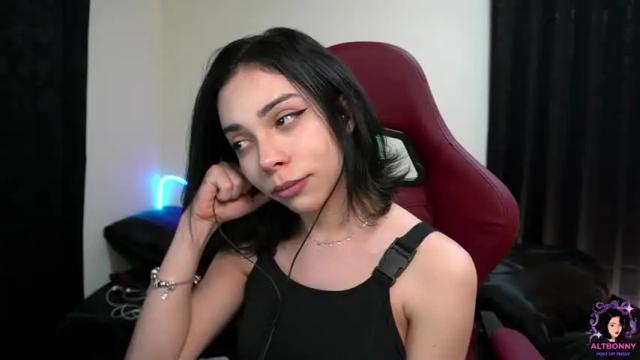 Image 12 of altbonny Stream on Chaturbate on 18 months ago