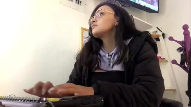 Image 6 of alterego_sunshine Stream on Chaturbate on 4 months ago