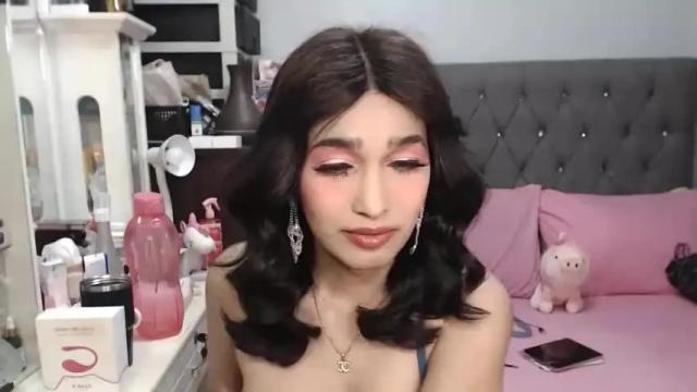 Image 3 of altheafoxxx Stream on Chaturbate on 18 months ago