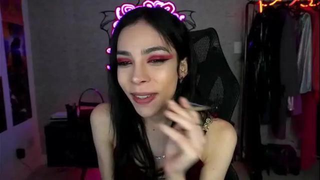 Image 7 of altsofie Stream on Chaturbate on 1 month ago