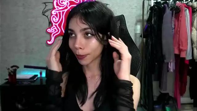 Image 10 of altsofie Stream on Chaturbate on 5 months ago