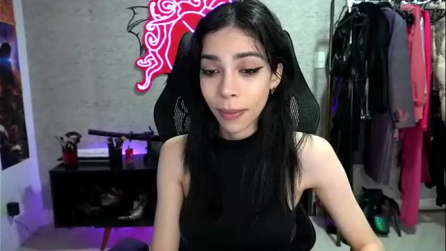 Thumbnail 1, altsofie's Stream at Chaturbate, 2 hours ago