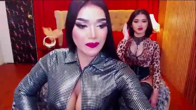 Image 3 of alurajhenson Stream on Chaturbate on 26 days ago