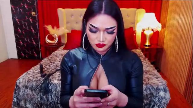 Image 8 of alurajhenson Stream on Chaturbate on 1 month ago
