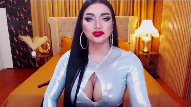 Image 11 of alurajhenson Stream on Chaturbate on 23 days ago
