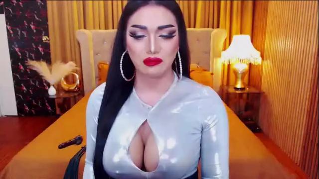 Image 7 of alurajhenson Stream on Chaturbate on 23 days ago