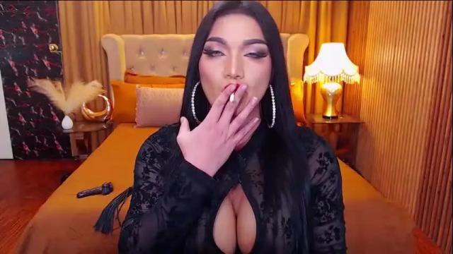 Image 2 of alurajhenson Stream on Chaturbate on 18 days ago