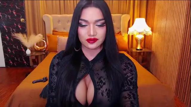 Image 4 of alurajhenson Stream on Chaturbate on 18 days ago