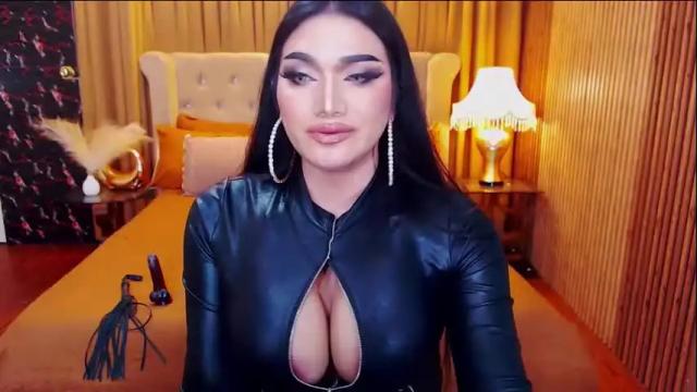 Image 10 of alurajhenson Stream on Chaturbate on 17 days ago