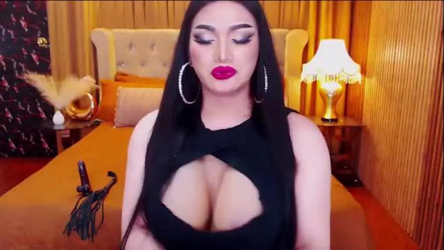 Image 3 of alurajhenson Stream on Chaturbate on 12 days ago
