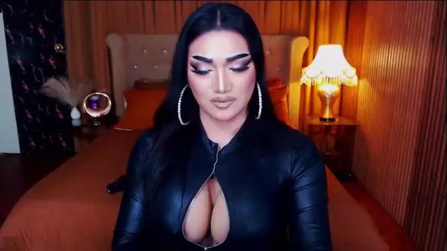 Image 3 of alurajhenson Stream on Chaturbate on 1 day ago