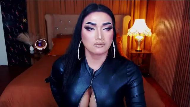 Image 6 of alurajhenson Stream on Chaturbate on 1 day ago