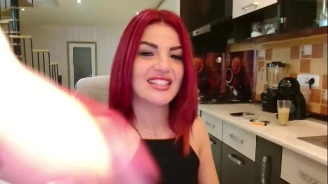 Image 4 of aly_alyce Stream on Chaturbate on 10 days ago