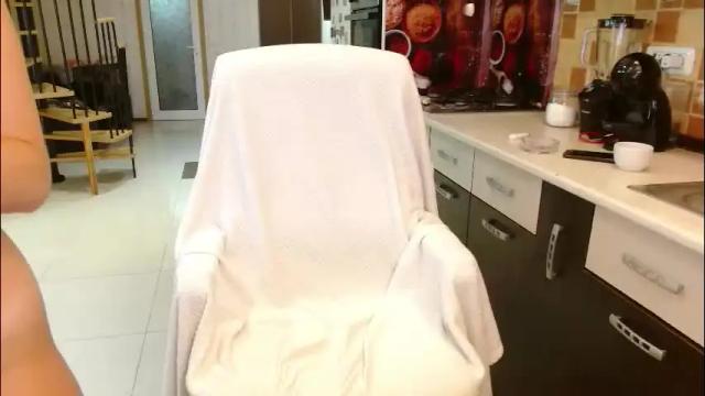Image 4 of aly_alyce Stream on Chaturbate on 1 month ago