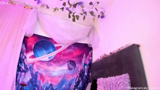 Image 4 of aly_nucita_2 Stream on Chaturbate on 16 months ago