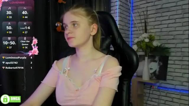 Image 7 of alya_vizz Stream on Chaturbate on 1 month ago