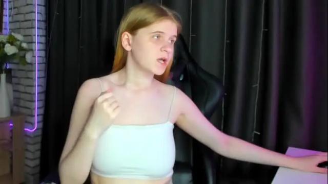 Image 2 of alya_vizz Stream on Chaturbate on 12 days ago