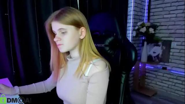 Image 7 of alya_vizz Stream on Chaturbate on 9 days ago