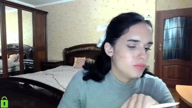 Image 11 of alyaskarodrigo Stream on Chaturbate on 19 months ago