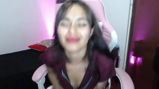 Image 4 of alylittle_ Stream on Chaturbate on 16 months ago