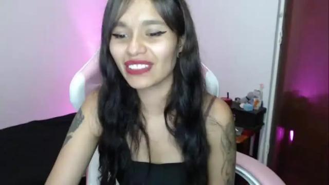 Image 12 of alylittle_ Stream on Chaturbate on 13 months ago