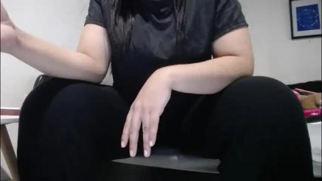 Thumbnail 2, alynfoxx's Stream at Chaturbate, 1 month ago