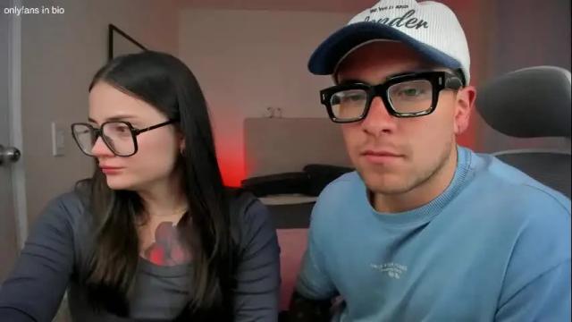 Image 3 of alyshianeithan Stream on Chaturbate on 29 days ago
