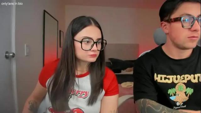Image 2 of alyshianeithan Stream on Chaturbate on 25 days ago