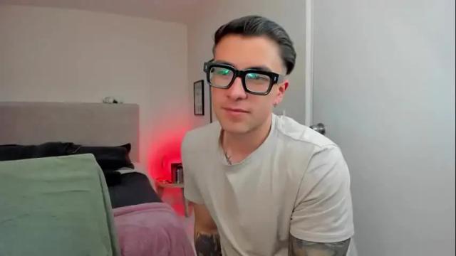 Thumbnail 1, alyshianeithan's Stream at Chaturbate, 6 months ago