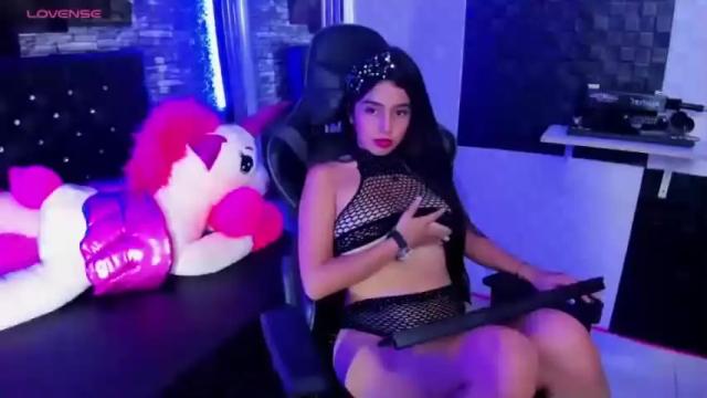 Image 11 of alyson_dayana Stream on Chaturbate on 20 months ago